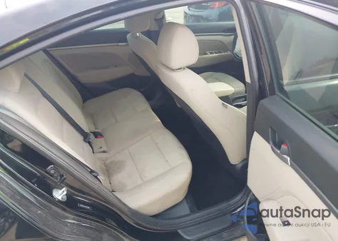 2018 Hyundai Elantra Value Edition z USA, uszkodzony, nr VIN 5NPD84LF9JH391896